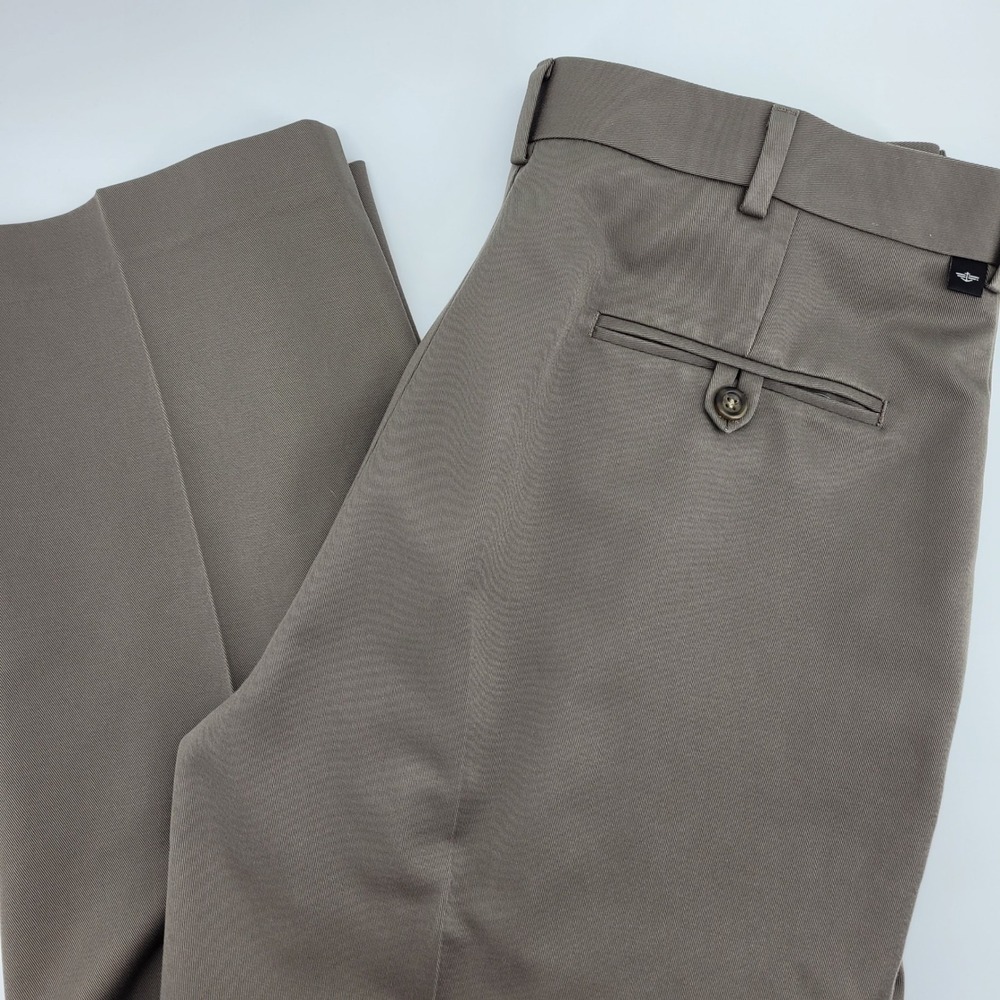 Dockers Premium Never Iron Chinos Mens 34x34 Brown Relaxed Fit Flat Front Office